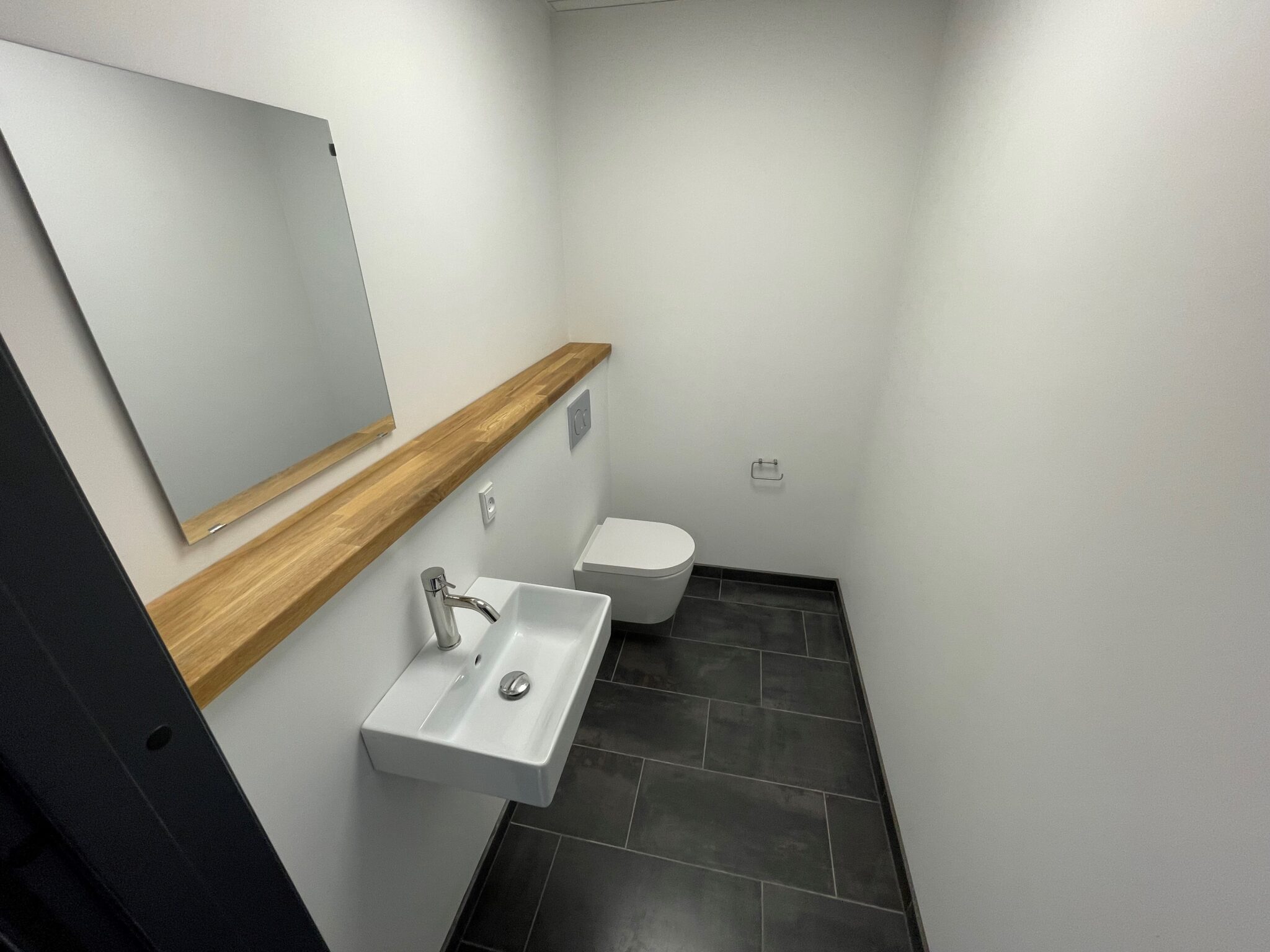 Toilet 3